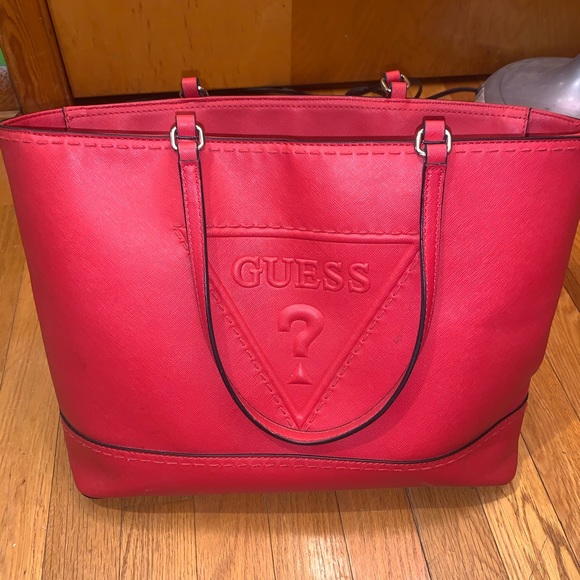 gorgeous red guess purse - Picture 1 of 6